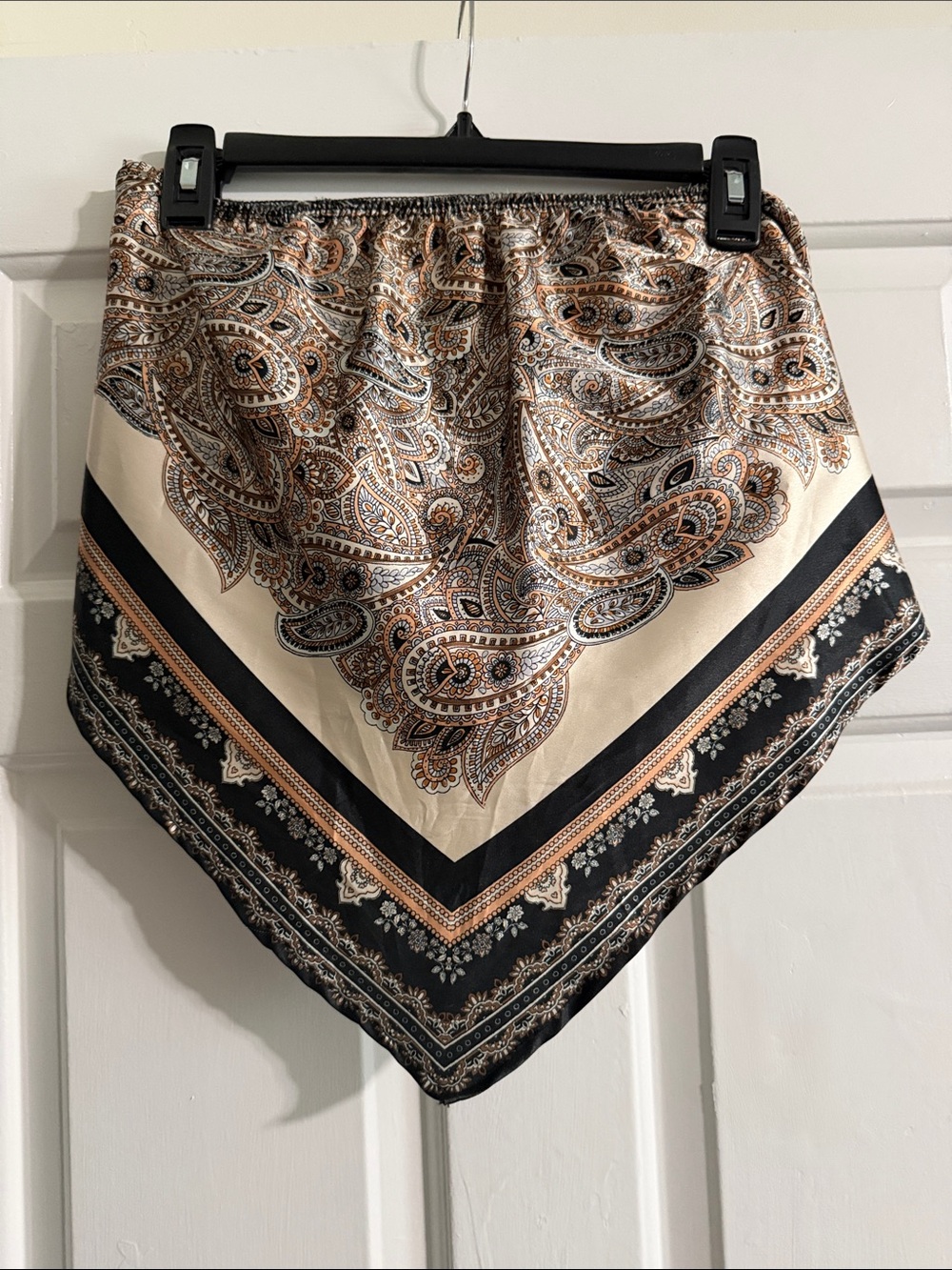 Women's Paisley Bandana Crop Top in Cream & Black